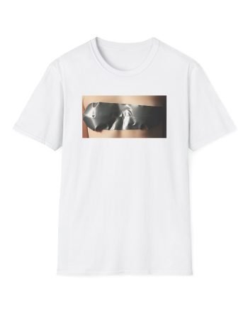 Lorde Moty Photo Unisex Softstyle T-Shirt