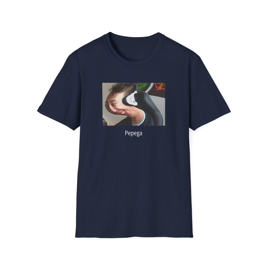Papaplatte Pepega Unisex Softstyle T-Shirt