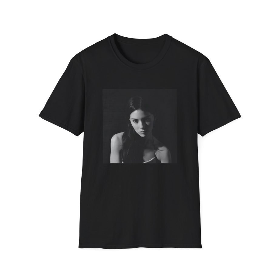 Gracie Abrams Abrams Photo Unisex Softstyle T-Shirt